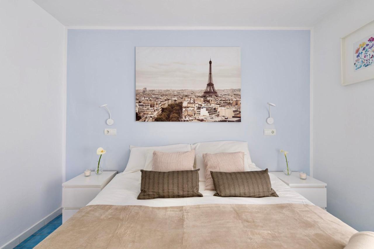 20 Metres From The Sea In Apartment *
