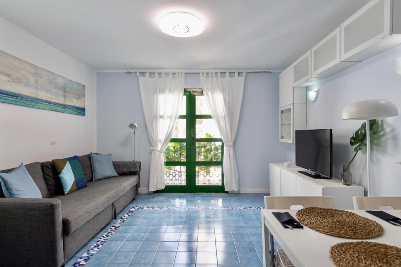 Apartment 20 Metres From The Sea In